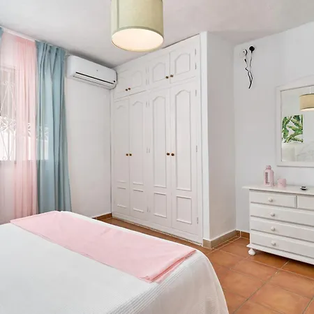 Piedra Blanca Holiday home Malaga